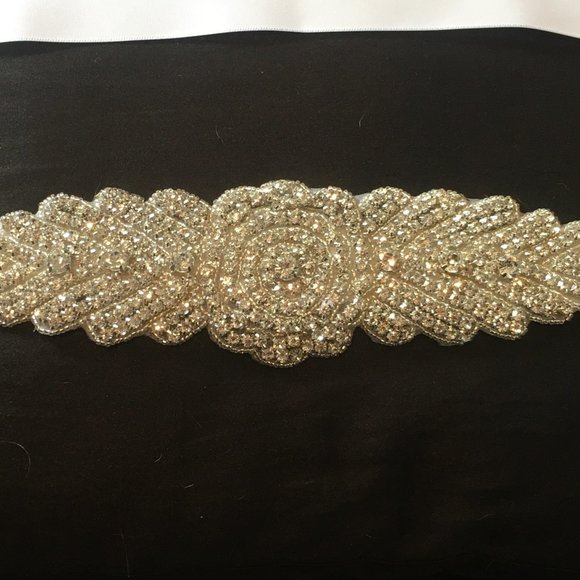 Beautiful Sash for Wedding Dress - Picture 11 of 13